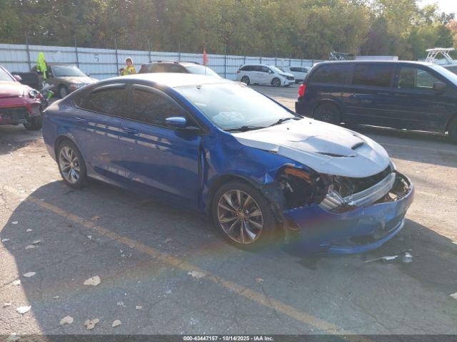  Salvage Chrysler 200