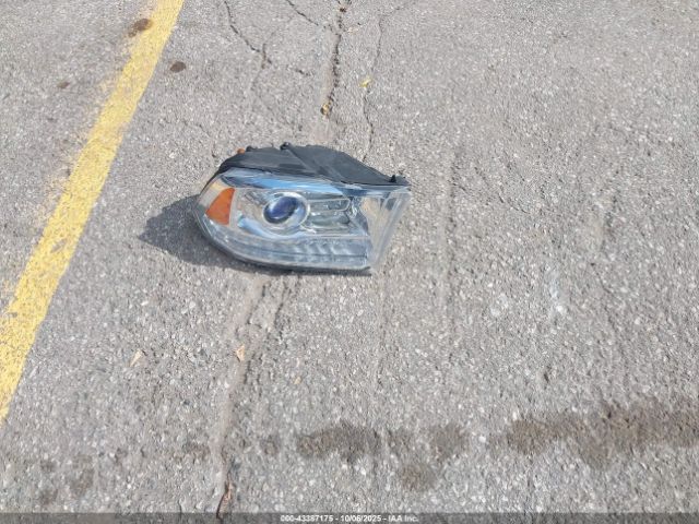 Ram 1500 Laramie  4x4 5'7 Box Image 6