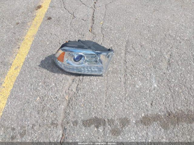 Ram 1500 Laramie  4x4 5'7 Box Image 6