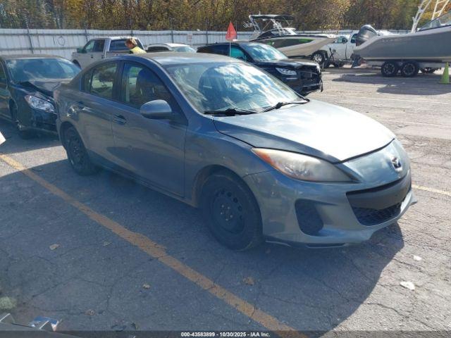  Salvage Mazda Mazda3