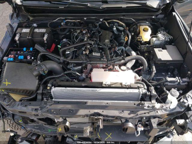 Toyota Tacoma Trd Off Road Image 8