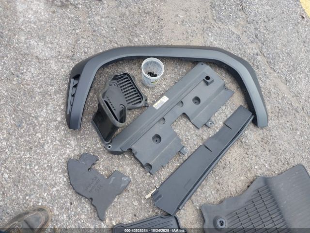 Toyota Tacoma Trd Off Road Image 12