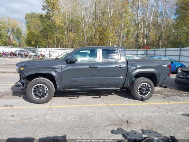 Toyota Tacoma Trd Off Road Image 13