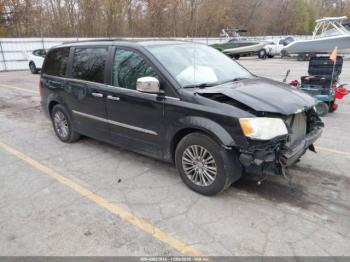  Salvage Chrysler Town & Country
