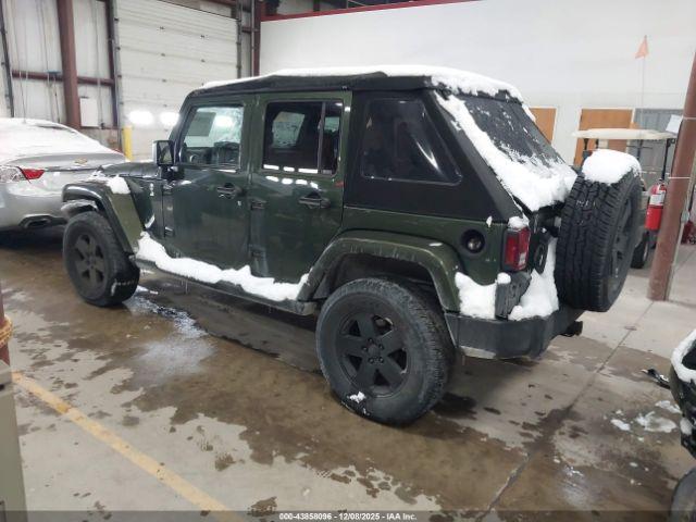Jeep Wrangler Unlimited Sahara Image 14
