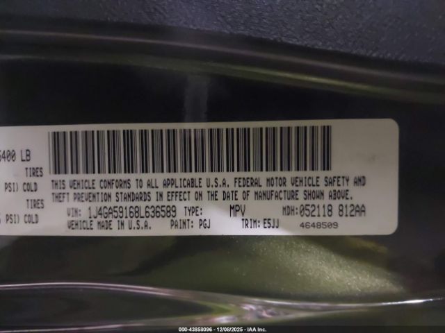 Jeep Wrangler Unlimited Sahara Image 2