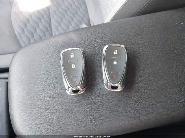 Chevrolet Equinox Awd Ls Image 11