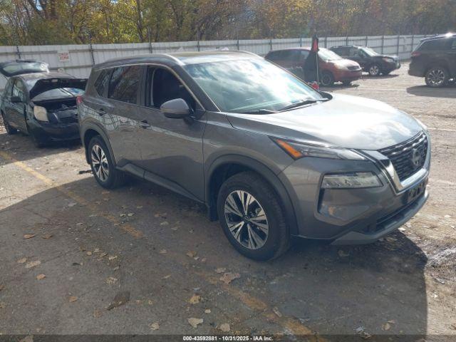  Salvage Nissan Rogue
