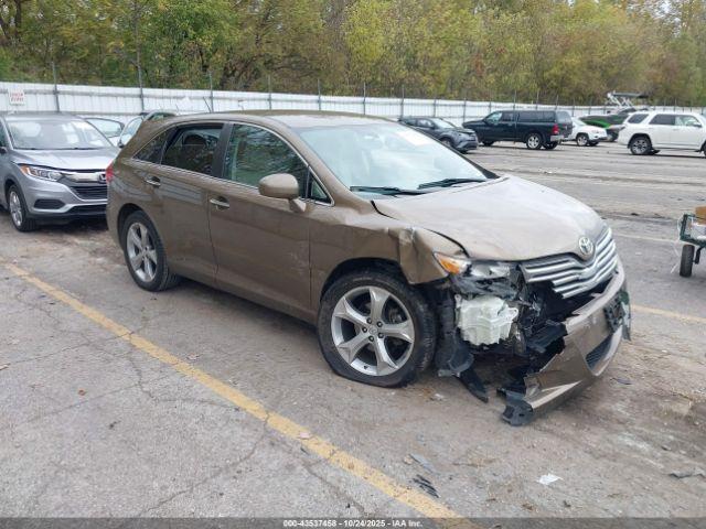  Salvage Toyota Venza