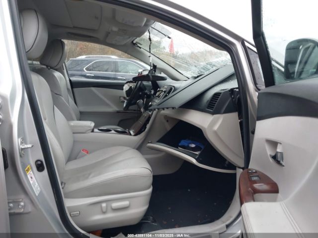 Toyota Venza Base V6 Image 4