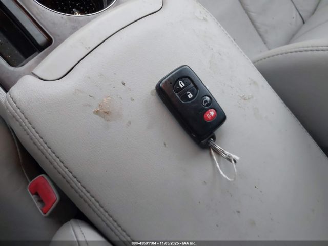 Toyota Venza Base V6 Image 10