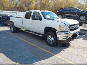  Salvage Chevrolet Silverado 3500