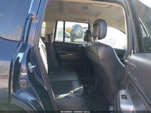 Jeep Compass Latitude Image 9