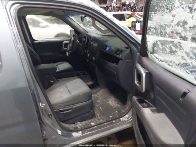 Honda Ridgeline Rtx Image 3