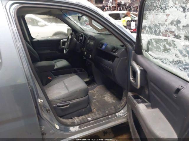 Honda Ridgeline Rtx Image 3