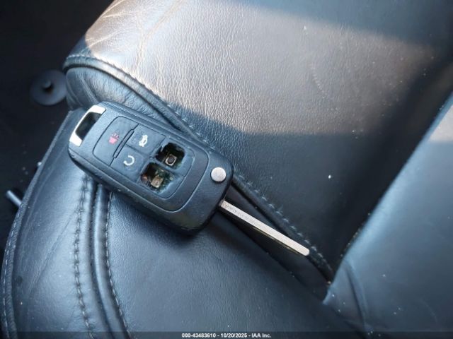 Buick LaCrosse Sport Touring Image 12