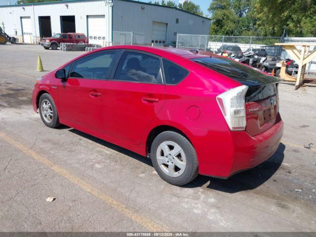 Toyota Prius Two Image 6