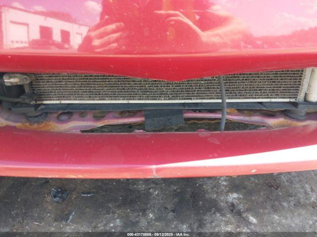 Toyota Prius Two Image 13