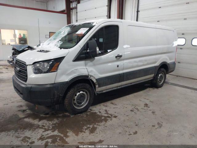 Ford Transit Image 18