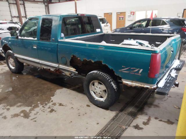 GMC Sierra K1500 Image 3