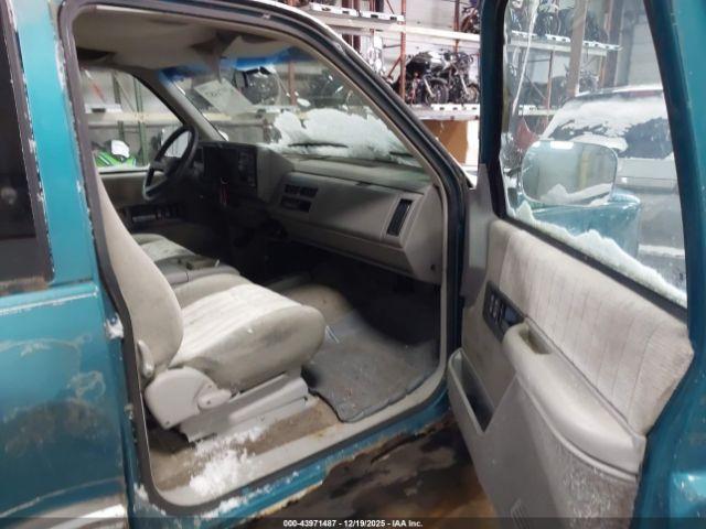 GMC Sierra K1500 Image 6