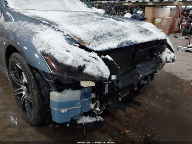 INFINITI G37 Journey Image 2