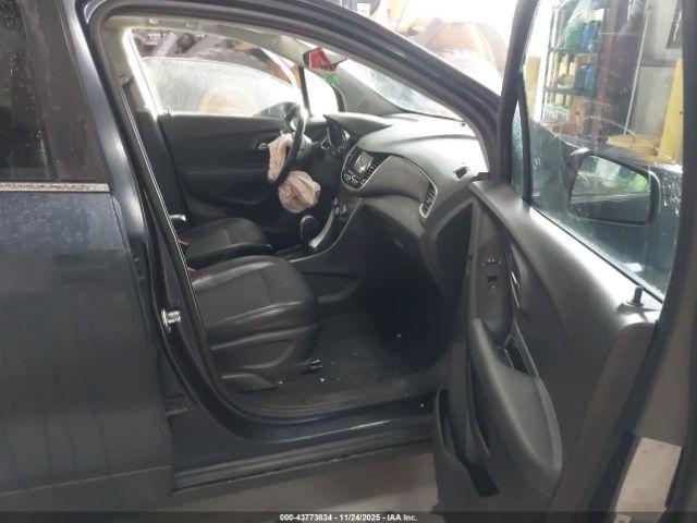 Chevrolet Trax Lt Image 5