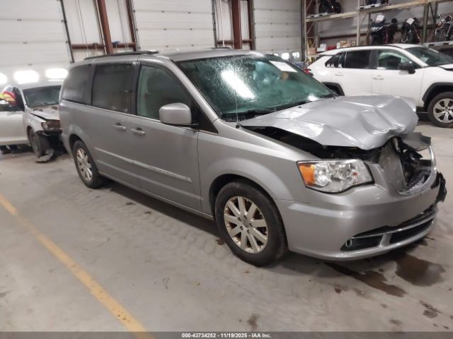 Chrysler Town & Country Touring Image 1