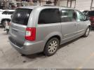 Chrysler Town & Country Touring Image 6
