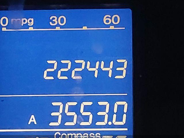 Honda CR-V Ex Image 2