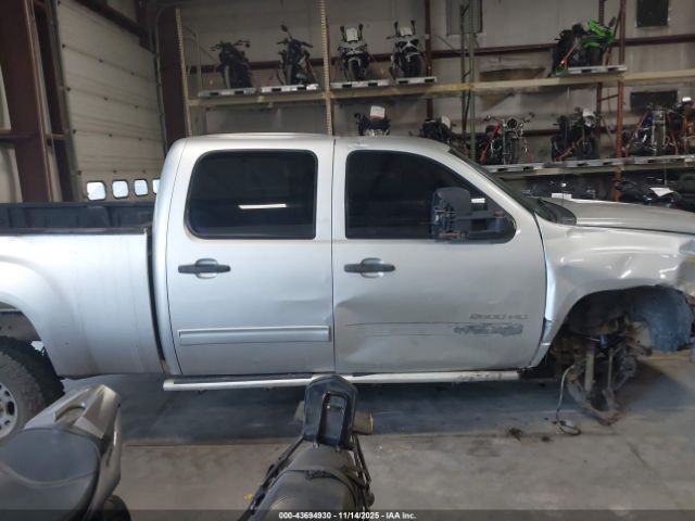 GMC Sierra 2500 Sle Image 12