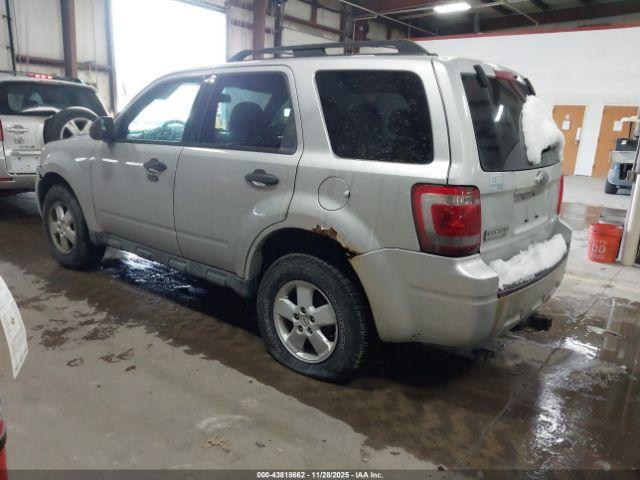 Ford Escape Xlt Image 2