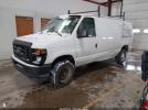 Ford E-350 Image 11