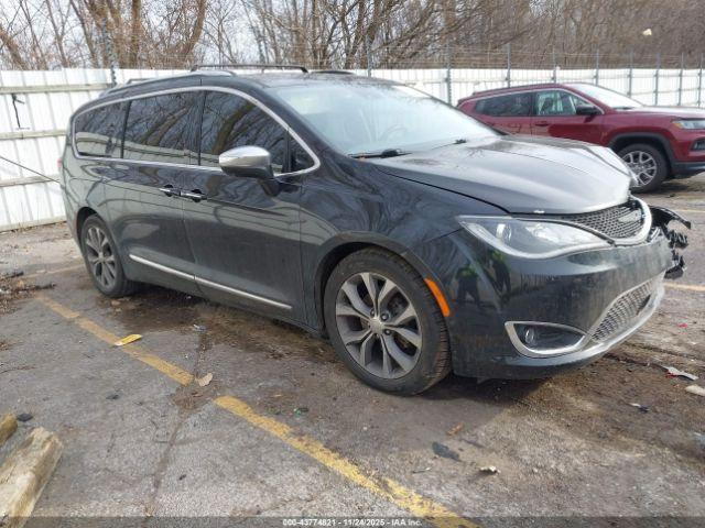  Salvage Chrysler Pacifica