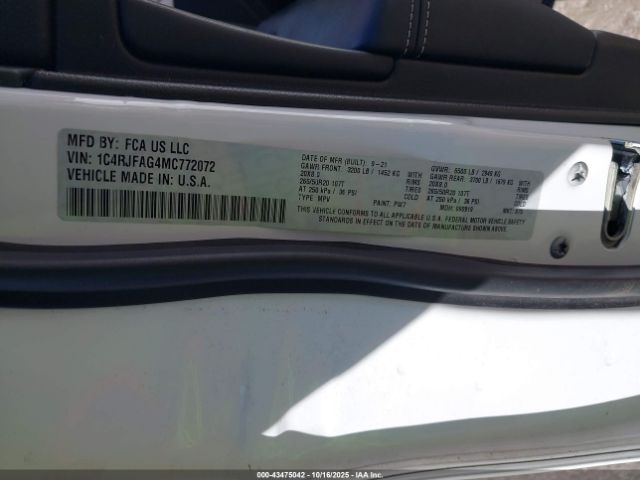 Jeep Grand Cherokee Freedom 4x4 Image 8