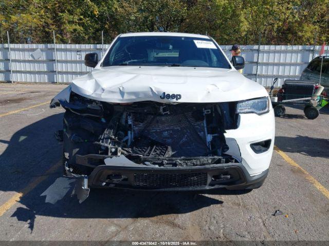 Jeep Grand Cherokee Freedom 4x4 Image 17