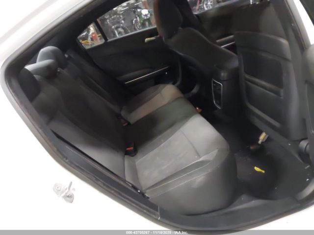 Dodge Charger Sxt Image 2