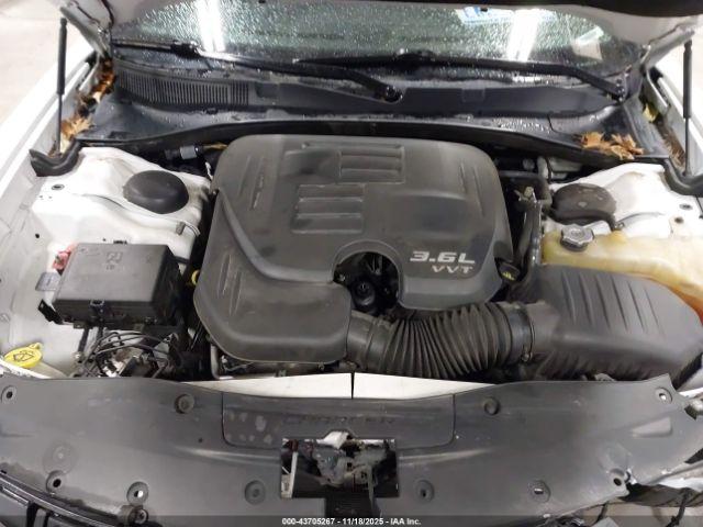 Dodge Charger Sxt Image 10