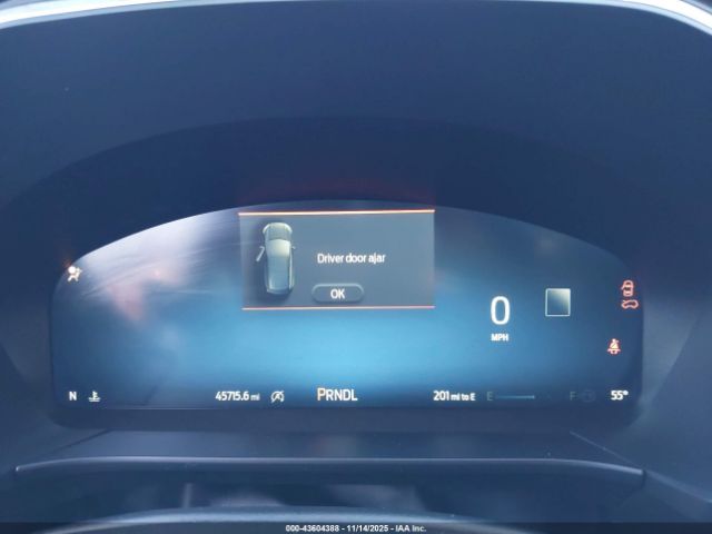 Ford Escape Platinum Image 2