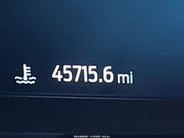 Ford Escape Platinum Image 10