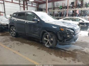  Salvage Jeep Cherokee