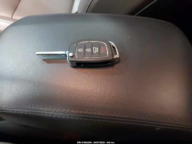 Hyundai SANTA FE Gls Image 15