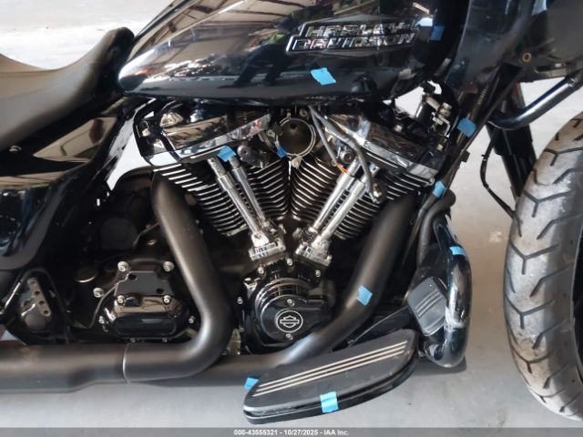 Harley-Davidson Fltrx Image 14