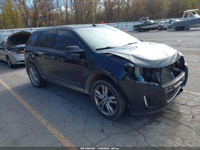  Salvage Ford Edge