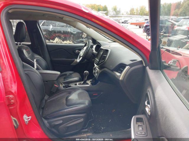 Jeep Cherokee Trailhawk 4x4 Image 4