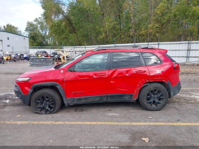 Jeep Cherokee Trailhawk 4x4 Image 11