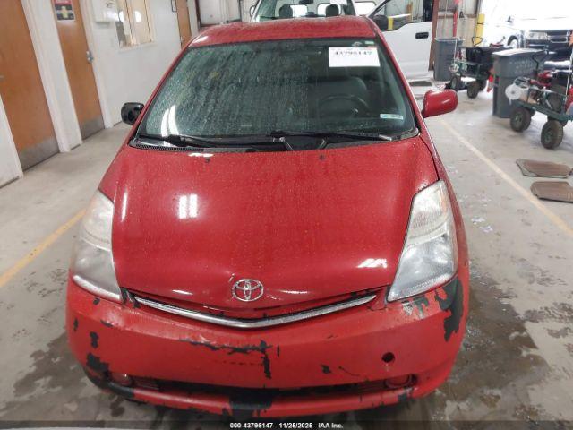 Toyota Prius Image 9