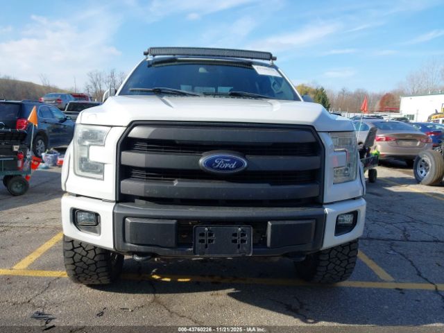 Ford F-150 Lariat Image 13