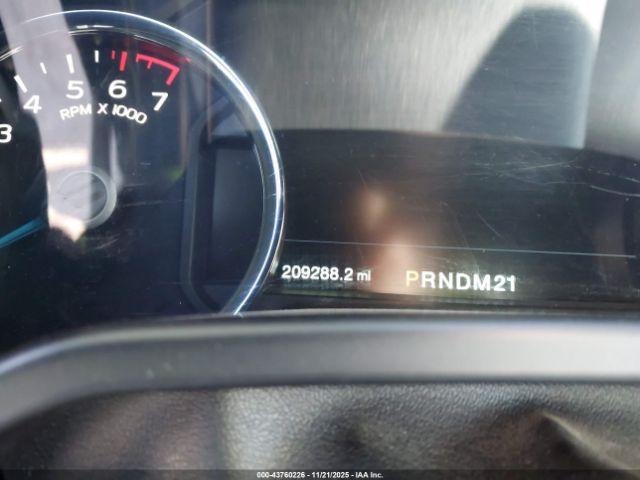 Ford F-150 Lariat Image 10