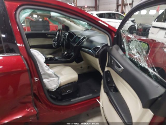 Ford Edge Titanium Image 5